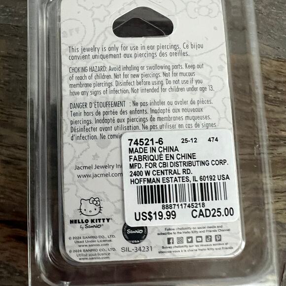 New Hello Kitty Stainless Steel Enamel Face 16G 1.2mm Cartilage Earring - Picture 7 of 9